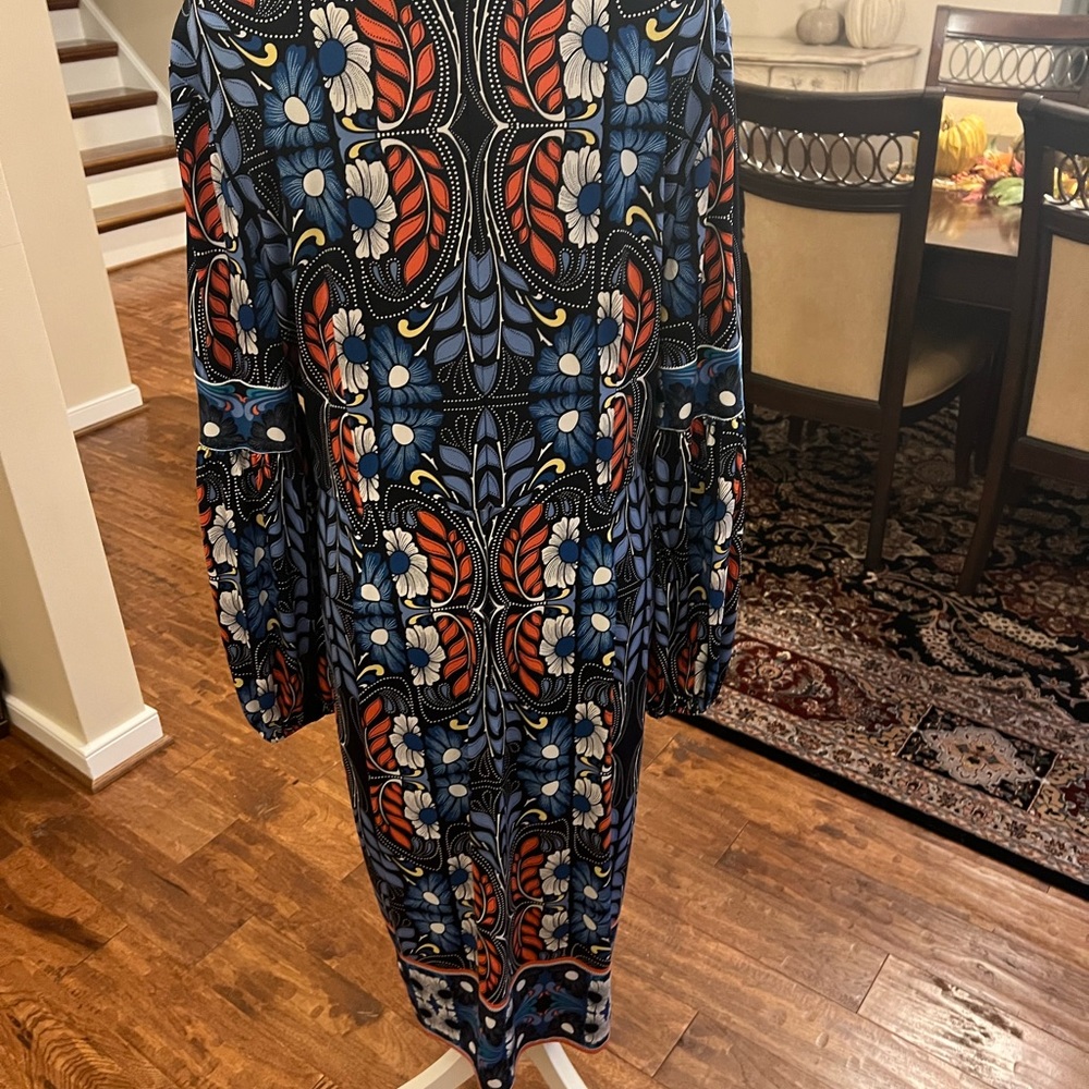 NWOT Maggy London Midi Dress. Beautiful colors & comfy! Too big for me. Sz 14 - Picture 4 of 9